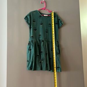 Hanna Anderson boxy fit dress with pockets!